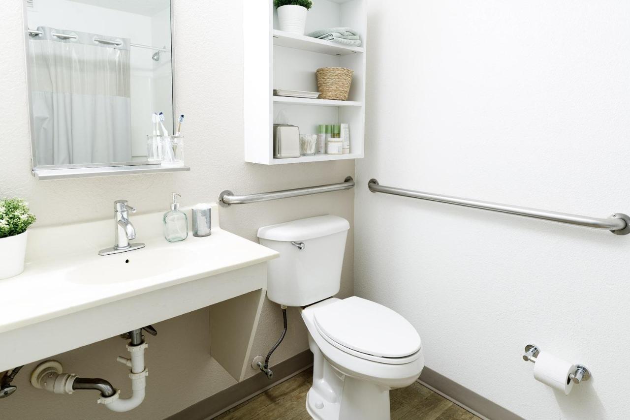 Intown Suites Extended Stay San Antonio Tx - Leon Valley South Extérieur photo