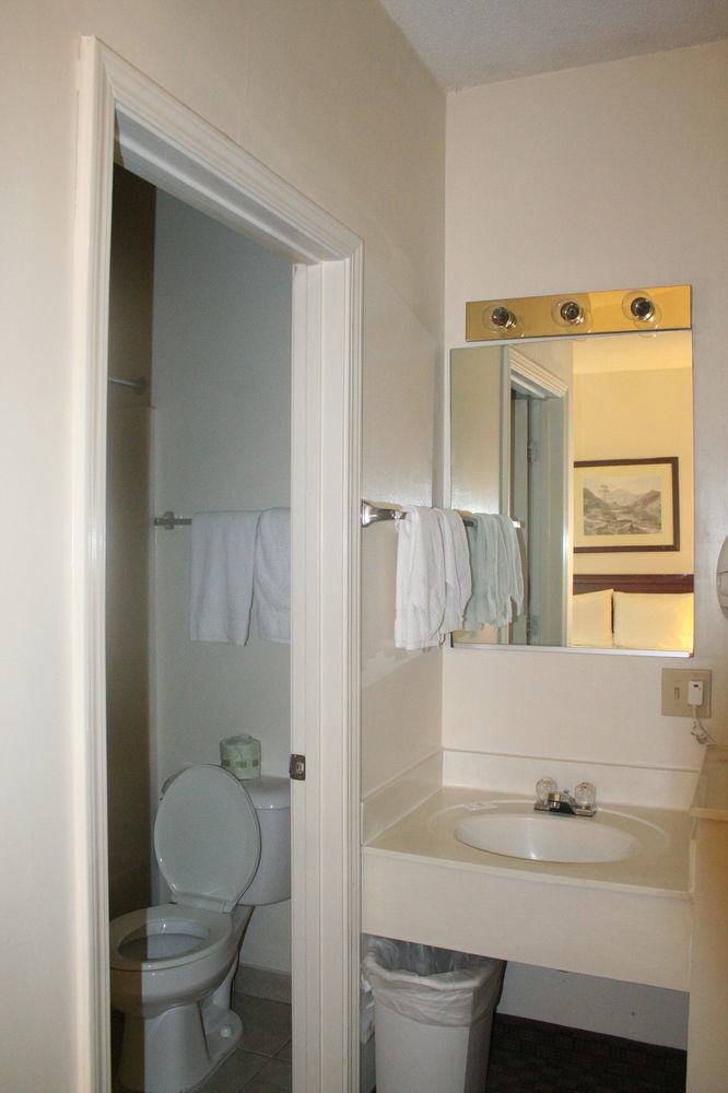 Intown Suites Extended Stay San Antonio Tx - Leon Valley South Extérieur photo